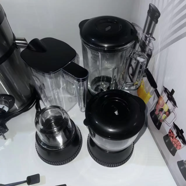 ROBOTS CULINAIRES & MIXEURS